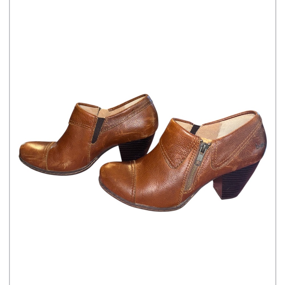 b.o.c. Tan Leather Mules